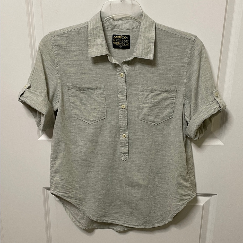 United By Blue Organic Cotton Top Large